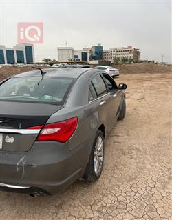 كرايسلر 200